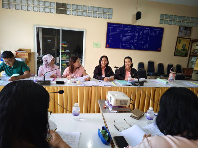 ประชุมคณะกรรมการดำเนินการกลุ่มเกษตกรทำสวนป่าคลอก พารามิเตอร์รูปภาพ 1