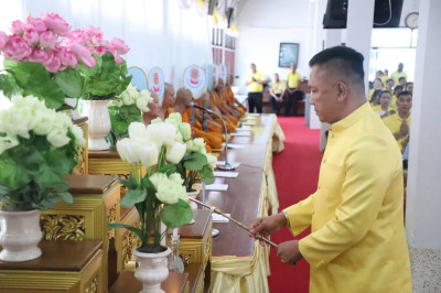 พิธีเจริญพระพุทธมนต์เฉลิมพระเกียรติ ถวายพระพรชัยมงคลแด่ ... พารามิเตอร์รูปภาพ 1