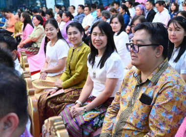 พิธีสมโภชองค์พระกฐินพระราชทานของกรมส่งเสริมสหกรณ์ ประจำปี ... พารามิเตอร์รูปภาพ 6
