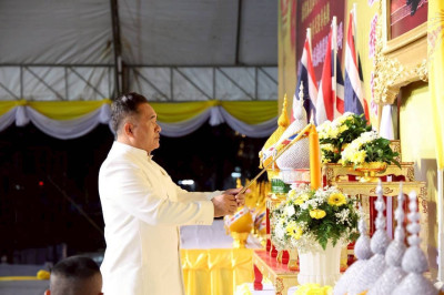 เข้าร่วมกิจกรรมเทิดพระเกียรติฯ ... พารามิเตอร์รูปภาพ 1