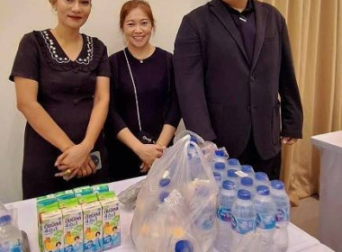 ร่วมพิธีตักบาตรและบรรยายธรรม “โครงการ ร้อยใจไทย ... พารามิเตอร์รูปภาพ 5