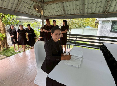 พิธีลงนามถวายความอาลัยและน้อมรำลึกในพระมหากรุณาธิคุณแด่สมเด็จพระนางเจ้าสิริกิติ์ พระบรมราชินีนาถ พระบรมราชชนนีพันปีหลวง ... พารามิเตอร์รูปภาพ 19