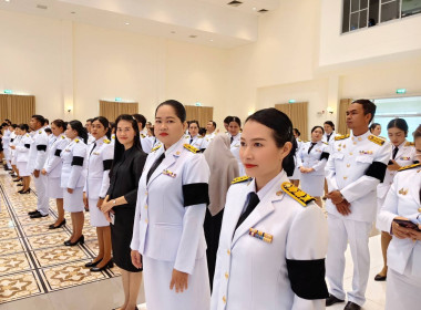 เข้าร่วมพิธีวางพานพุ่มดอกไม้สด เนื่องใน ... พารามิเตอร์รูปภาพ 7