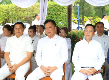 พิธีบวงสรวงพลเรือเอก พระเจ้าบรมวงศ์เธอ ... พารามิเตอร์รูปภาพ 3