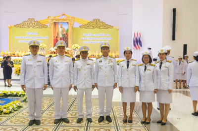 ร่วมงานรัฐพิธีวันที่ระลึกพระบาทสมเด็จพระ พุทธเลิศหล้านภาลัย ... พารามิเตอร์รูปภาพ 1