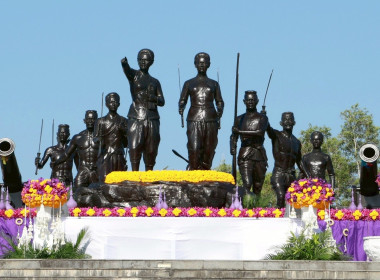 ร่วมพิธีวางพวงมาลาและสดุดีวีรกรรม ท้าวเทพกระษัตรี ... พารามิเตอร์รูปภาพ 3