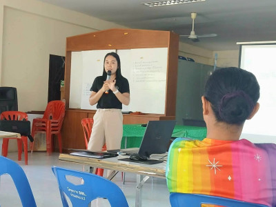 วิทยากรถ่ายทอดความรู้เรื่องการบริหารจัดการกลุ่ม พารามิเตอร์รูปภาพ 1