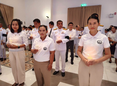 เข้าร่วมพิธีถวายเครื่องราชสักการะและวางพานพุ่ม ... พารามิเตอร์รูปภาพ 7