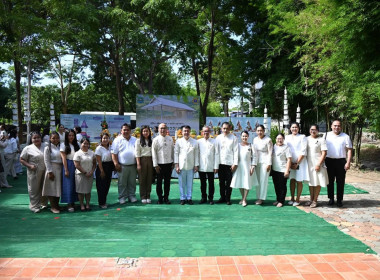 กรมส่งเสริมสหกรณ์ ร่วมใจทอดผ้าป่ามหากุศล ... พารามิเตอร์รูปภาพ 15
