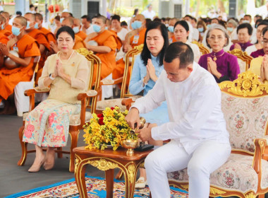 ร่วมพิธีทำบุญตักบาตรเพื่ออุทิศแด่บรรพชนผู้กล้าเมืองถลางที่ได้เสียสละเลือดเนื้อและชีวิตในการปกป้องแผ่นดินไว้ให้ลูกหลาน ... พารามิเตอร์รูปภาพ 4