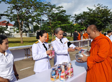 พิธีเจริญพระพุทธมนต์และทำบุญตักบาตรถวายพระกุศล ... พารามิเตอร์รูปภาพ 6