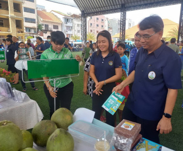 ร่วมจัดนิทรรศการโครงการคลินิกเกษตรเคลื่อนที่ฯ ครั้งที่ ... พารามิเตอร์รูปภาพ 1