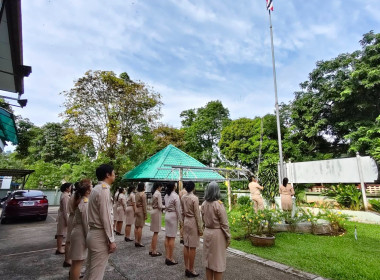 ร่วมเคารพธงชาติและร้องเพลงชาติไทย ... พารามิเตอร์รูปภาพ 5
