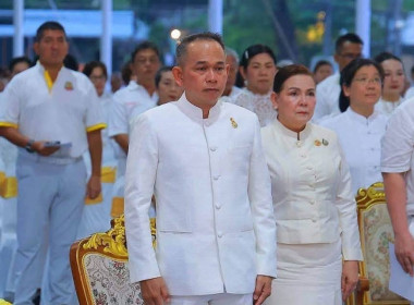 เข้าร่วมพิธีถวายเครื่องราชสักการะพานพุ่มเงิน–พานพุ่มทอง ... พารามิเตอร์รูปภาพ 3