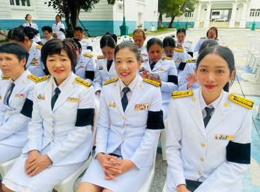 พิธีเจริญพระพุทธมนต์ทำบุญตักบาตรถวายพระราชกุศล ... พารามิเตอร์รูปภาพ 10