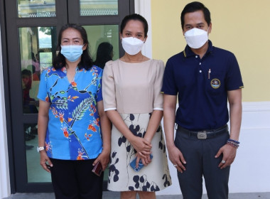 เข้าร่วมกิจกรรมเทศกาลวันสงกรานต์ รดน้ำขอพรผู้ใหญ่ ... พารามิเตอร์รูปภาพ 12