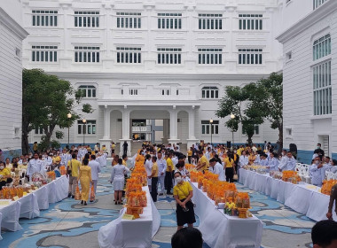 ร่วมพิธีทำบุญตักบาตรถวายพระราชกุศล ... พารามิเตอร์รูปภาพ 8