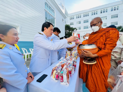 เข้าร่วมพิธีสวดพระพุทธมนต์ ... พารามิเตอร์รูปภาพ 1