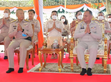 เข้าร่วมพิธีเจริญพระพุทธมนต์ถวายพระพรชัยมงคลและพิธีลาสิกขาพระภิกษุอุปสมบท โครงการบรรพชาอุปสมบท 99 รูป ... พารามิเตอร์รูปภาพ 2