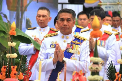 เข้าร่วมพิธีเวียนเทียนสมโภชน้ำพระพุทธมนต์ศักดิ์สิทธิ์ ... พารามิเตอร์รูปภาพ 1