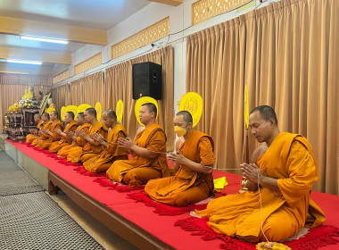 เข้าร่วมพิธีเจริญพระพุทธมนต์สมโภชพระพุทธรูปสำคัญประจำจังหวัด เฉลิมพระเกียรติสมเด็จพระนางเจ้าสิริกิติ์ พระบรมราชินีนาถ พระบรมราชชนนีพันปีหลวง เนื่องในโอกาสวันเฉลิมพระชนมพรรษา 92 พรรษา 12 สิงหาคม ... พารามิเตอร์รูปภาพ 5